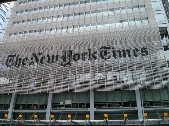  Donald Trump dă în judecată New York Times