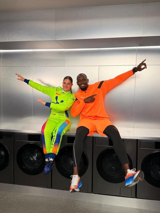 Usain Bolt a fost în România pentru a filma împreună cu o tânără româncă