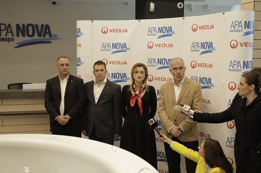 Apa Nova București deschide un nou Centru de Relații Clienți: niciun client nu va merge mai mult de 2 metri fără să fie preluat de cineva, va fi și o aplicație „taxi” de răspuns rapid