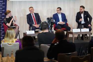 Conferința EU FUNDS Profit.ro FirstBank și Visa - Focus Brașov. Director Operațional Goodwill Consulting România: 2023 a ajuns să fie important în domeniul fondurilor europene și din cauza celor doi ani pierduți cu negocieri