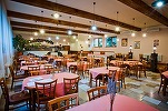 Românii au rărit ieșirile la restaurant, bacșișul rămâne. Sfatul chef-ului Adi Hădean GRAFICE