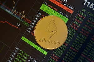 Pozițiile Bitcoin și DeFi, creștere spectaculoasă în preferințele investitorilor pe platforma eToro 