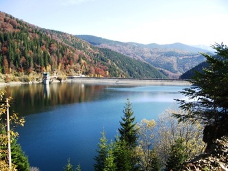 Curtea de Conturi: Apele Române au băgat nejustificat în buzunarul BRD 8,5 mil. lei. Cazul a ajuns la DNA