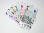 Guvernul vrea 200 de milioane de euro și de pe piața românească, după ce a împrumutat 2 miliarde de euro de pe piețele externe