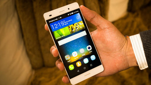 Huawei a livrat peste 12 milioane de smartphone-uri în ianuarie și are un model în top 5 în România