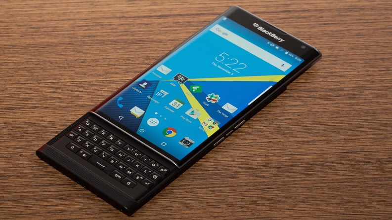 BlackBerry promite două smartphone-uri cu Android pentru anul acesta