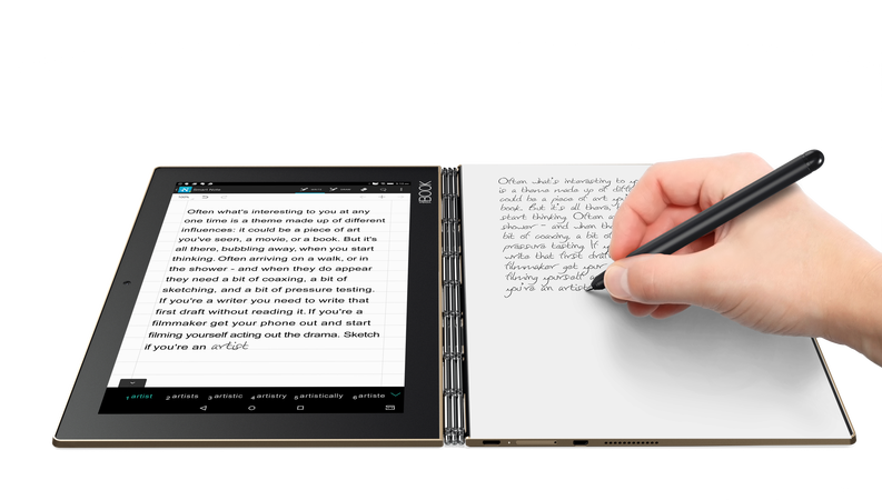 Lenovo surprinde cu o tabletă cel puțin atipică, Yoga Book
