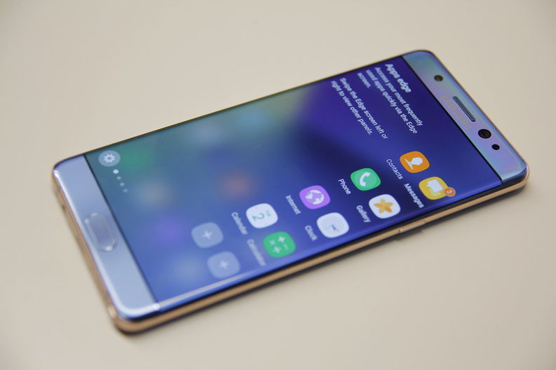 Galaxy Note 7 timeline: după șase săptămâni, Samsung încă nu știe de ce iau foc smartphone-urile sale