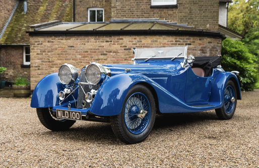 FOTO & VIDEO Automobilul Jaguar, creat inițial pentru Regele Mihai și care i-a aparținut Principelui Nicolae, nu a atins la Londra prețul cerut de vânzător