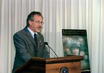 Compania de producție deținută de Steven Spielberg a încheiat un parteneriat strategic cu grupul chinez Alibaba Pictures
