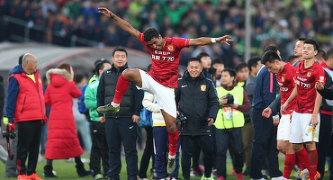 Campionatul de fotbal al Chinei a detronat Premier League pe piața transferurilor, cheltuind mai mult decât Bundesliga, La Liga, Serie A și Ligue 1 la un loc
