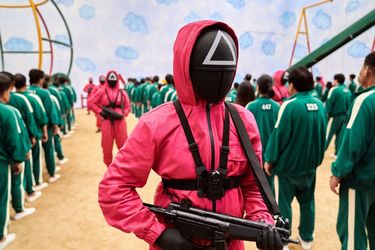 Squid Game este cel mai popular serial Netflix la debut