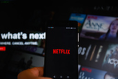 Netflix pierde abonați pe termen lung