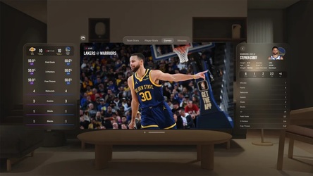 Apple lansează casca Vision Pro cu peste 600 de aplicații