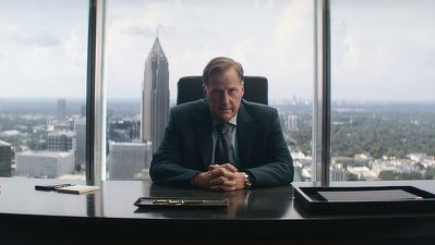 Netflix în luna mai - Noutăți din înalta societate londoneză plus un film cu Jerry Seinfeld în rolul principal, regizor și scenarist 