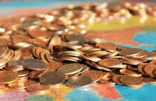Rusia și-ar putea epuiza, în 2016, Fondul de Rezervă din care finanțează deficitul bugetar