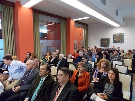 Peste 200 de șomeri din București și Ilfov, instruți cum să-și deschidă o afacere