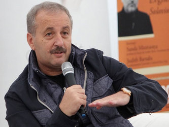 Cui vinde Vasile Dîncu Institutul Român pentru Evaluare și Strategie