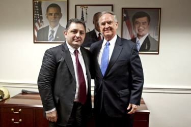 Iohannis a decorat cu Steaua României un înalt oficial american, fost atașat comercial în regimul Ceaușescu
