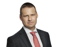 Fournais, CEO Saxo Bank: Explozii precum cele de la Bruxelles afectează și mai mult serviciile financiare, care au încrederea cea mai mică. Trei mega-trenduri vor schimba industria