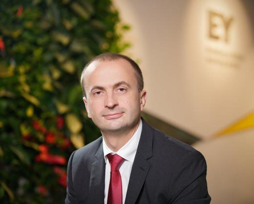 EY: Nivelul de încredere al mediului de afaceri în evoluția pieței, la maximul ultimilor 5 ani