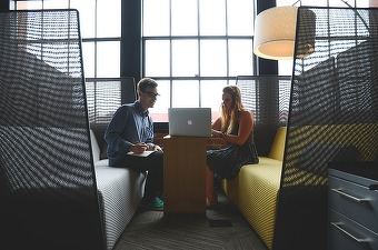 Ministerul Economiei introduce compensarea online a datoriilor între firme