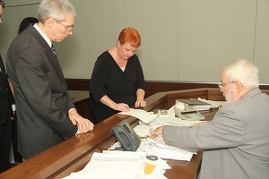 Cuantumul amenzilor și al taxei judiciare de timbru impuse IMM-urilor, pregătit să fie redus la jumătate