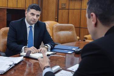 Ministrul Economiei: Fondul Suveran va asigura menținerea deficitului bugetar sub 3% și nu va fi o nouă sinecură