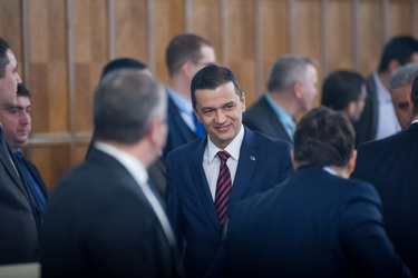 Grindeanu anunță excedent bugetar de 0,2% pe primul trimestru și minim istoric al șomajului