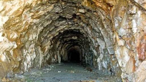 Guvernul alocă 84,5 milioane lei pentru închiderea minelor Petrila, Paroșeni și Uricani