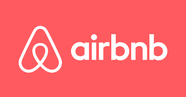 Comisarul european pentru piața digitală nu este de acord cu reglementarea serviciilor de tip Uber sau Airbnb