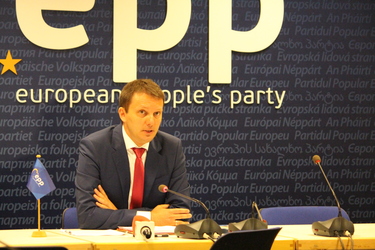 Corespondență din Bruxelles: Încă o frână pentru România în accesarea banilor europeni, chiar când alocațiile pentru plăți urmează să fie mărite