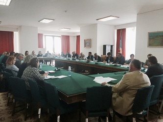 Senatorii scutesc Complexul Energetic Oltenia, unde Fondul Proprietatea e acționar, de la obligația unui management corporativ