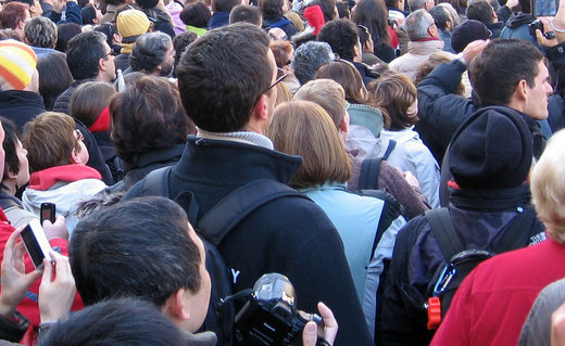 România a pierdut 48.000 de locuitori în jumătate de an din cauza declinului demografic