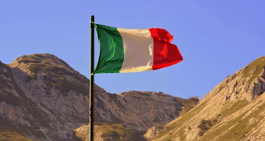 Italia a suspendat programul de privatizări