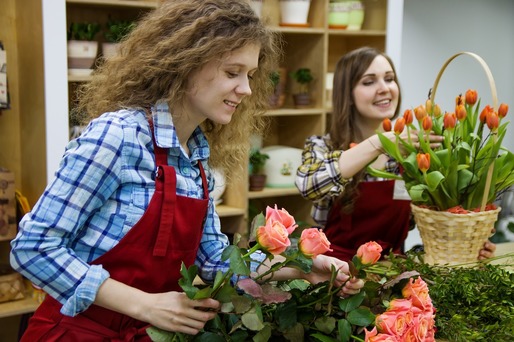 STUDIU Deficitul de forță de muncă pe piața floristică din România este de 10.000 de oameni