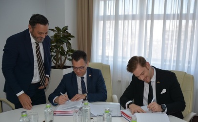 PROFIT LIVE Avertismentul unui ministru: Uităm că 90% dintre IMM și multinaționale sunt de bună-credință, am ajuns într-o zonă de suprareglementare. Ce este pregătit pentru ediția 2018 StartUp Nation