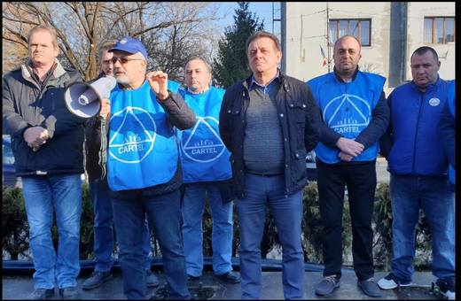 Greviștii de la Electrolux iau în calcul demisiile în bloc