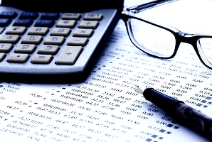Managerii din România estimează o stabilitate a numărului de salariați în industrie și servicii până în iulie