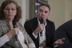Conferința Profit.ro HR-Piața Muncii. Anastasiu: Să terminăm cu ipocrizia, nu pentru bani pleacă românii. Trebuie să-i facem happy, dar dacă pui mereu un copil în practică să curețe cartofi, unde e dragostea pe care o poate dezvolta pentru firma ta? 
