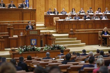Plouă cu proiecte PSD pentru starea de urgență: suspendarea rambursării creditelor, plafonarea prețului la medicamente și alimente, scutirea de plata chiriei