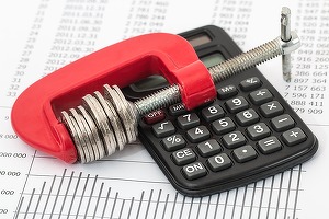 Riscă România o aterizare forțată? Cât de pregătiți suntem pentru criză, față de acum 10 ani