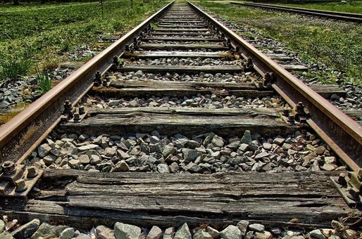 Orban a afirmat că toate tronsoanele de cale ferată de pe coridorul Constanța – Curtici vor fi finalizate până la jumătatea anului 2023, cu excepția tronsonului Predeal-Brașov
