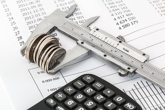 INFOGRAFICE Termene.ro - Economia românească după primul an de pandemie: Peste 60.000 de angajați în minus