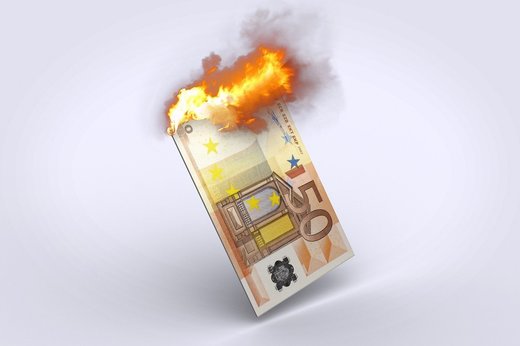 România a redevenit rapid campioana Europei la inflație. Dobânzile la credite pot crește