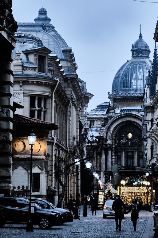Peste 1,05 milioane de salariați în București