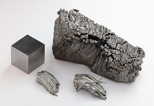 Pentagonul intenționează să își mărească stocurile de pământuri rare, cobalt și litiu