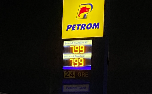 VIDEO OMV Petrom a majorat, noaptea, prețul benzinei și motorinei la 7,99 lei/l. MOL transferă criza cauzată de plafonarea prețurilor din Ungaria în România