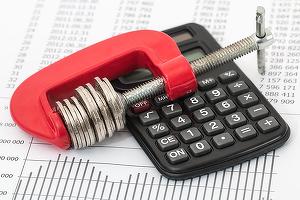 CONFIRMARE Comisia de Prognoză a revizuit în scădere semnificativă, la 2,9%, estimarea de creștere a economiei românești în 2022