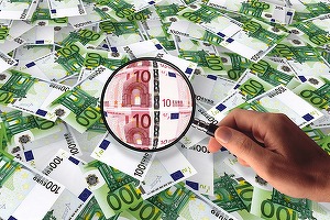Analiștii cred că am atins vârful de inflație. Dobânzile urmează să mai crească puțin. Remarcat tonul de ”turturea” al lui Isărescu
